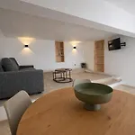 شقة By Elodie Vue & Piscine Hyères